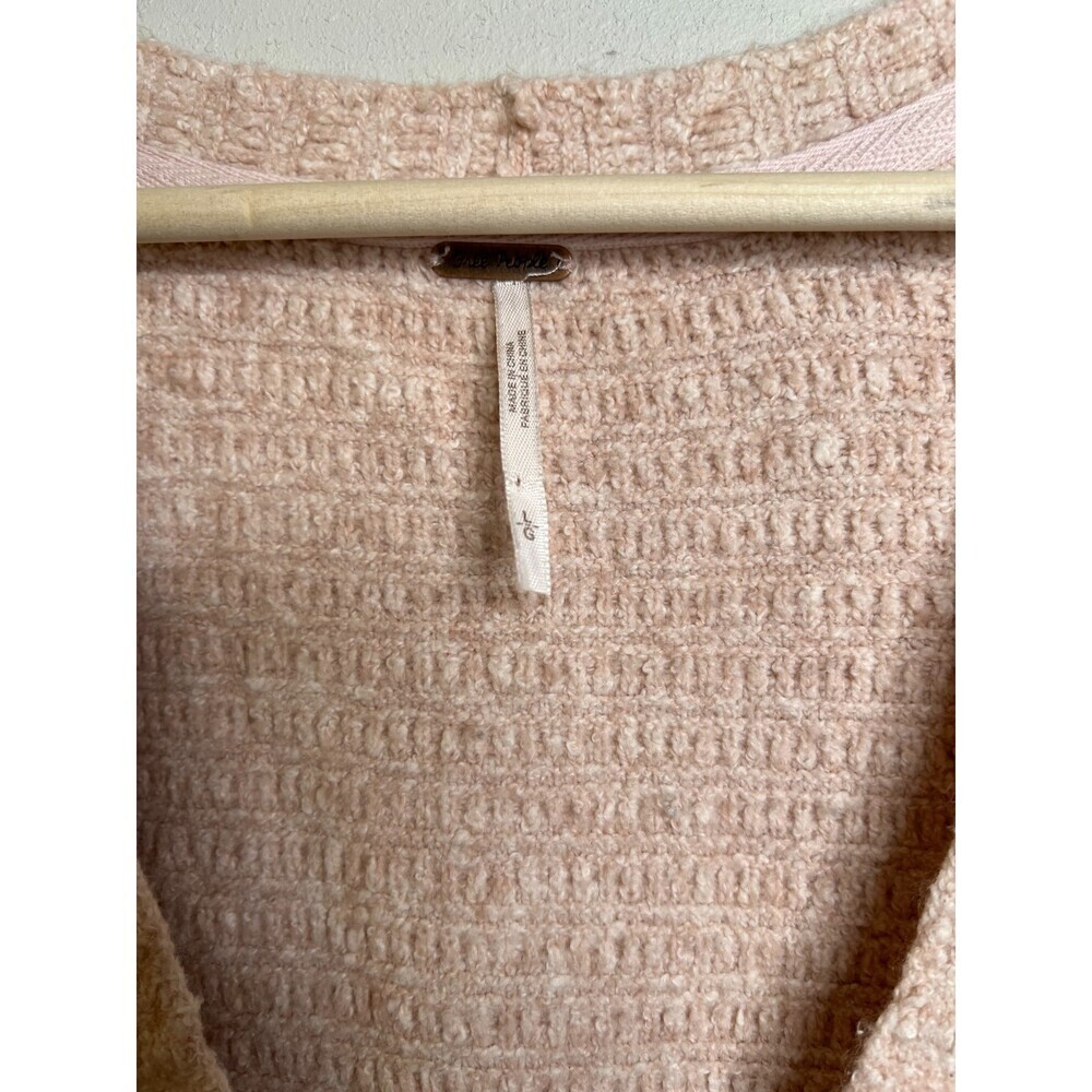 Free People Heart It Lace-Up Sweater Size Large Oversized Blush Pink Knit - Picture 3 of 6
